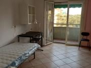 STANZA SINGOLA CON BALCONE E CONDIZIONATORE