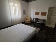 Stanza singola con giardino privato + posto bici