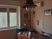 Stanza singola in appartamento con 3 camere da letto