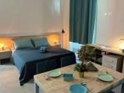 Stanza in appartamento in affitto a Carrara