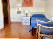 Stanze in affitto di m² in Via F.Caracciolo