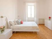 Stanza in appartamento condiviso con 3 camere da letto...