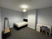 Staple Hill Road, Bristol BS16 6 bed house to rent...