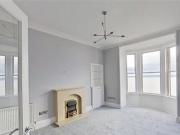 Starbank Road, Edinburgh, 3 Bedroom Flat