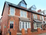 Station Road, Forest Hall, 6 Bedroom End