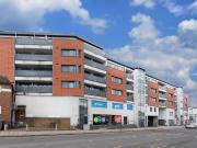 Station Road, Harrow HA2, 2 bed flat to rent, £1,850 pcm...