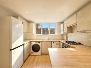 Station Road, London N3, 1 bed flat to rent, £2,200 pcm...