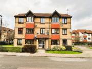 Sterling Gardens, London SE14, 3 bed flat to rent,...