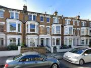 Sterndale Road, London, 3 Bedroom Flat