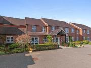 Stewart Court, High Street, 2 Bedroom Apartment