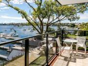 STG38 stunning waterfront apartment Drummoyne