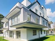 Stillvolle 2 Zimmer Penthouse mit Weitblick mit...