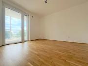 Stillvolle 2 Zimmer Wohnung mit großzügiger Loggia