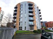Stillwater Drive, Manchester M11, 2 bed flat to rent,...