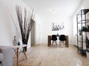 Stilvoll eingerichtete vollmöblierte 2 Zi Wohnung in...