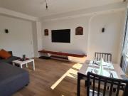 Stilvoll eingerichtetes 2 Zimmer Apartment mit großem Balkon