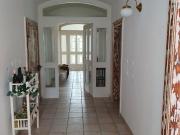 stilvoll, klassisch, großzügiges Mehrfamilienhaus