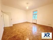 Stilvoll renovierte 3 Zimmer Wohnung in zentraler Lage...