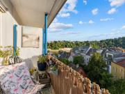 Stilvoll sanierte 3 Zimmer Wohnung mit Balkon in...