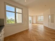 Stilvoll sanierte Altbauetage mit Balkon/Garten und...