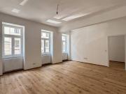 Stilvoll sanierte Altbauwohnung in Ruhelage – Erstbezug...