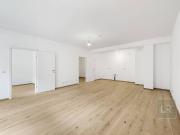STILVOLL SANIERTE EIGENTUMSWOHNUNG MIT LOGGIA ca. 62 m2...