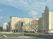 Stilvolle 2 Zimmer Wohnung. 2 Minuten von Alexander...