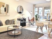 Stilvolle 2 Zimmer Wohnung mit Einbauküche und saniertem Bad