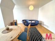 Stilvolle 3 Zimmer Altbauwohnung mit großem Balkon in...