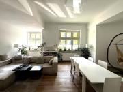 Stilvolle 3 Zimmer Erdgeschosswohnung mit kleinem Garten...