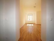 Stilvolle 3 Zimmer Wohnung im renovierten Jugendstilhaus...