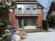 Stilvolle 3 Zimmer Wohnung mit Balkon in Bremen Oberneuland