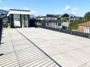 Stilvolle 3 Zimmer Wohnung mit Dachterrasse in ruhiger...