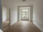 Stilvolle 4 Raum Wohnung mit Balkon, neuer EBK und...