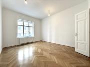 Stilvolle 4 Zimmer Altbauwohnung mit 132 m² und...