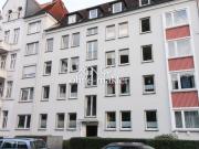 Stilvolle 4 Zimmer Wohnung mit Balkon, Garten und...