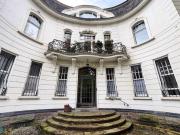 stilvolle Altbau Eleganz und hoher Wohnkomfort im...