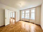 Stilvolle Altbauwohnung