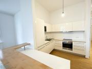 STILVOLLE ALTBAUWOHNUNG BEIM BELVEDERE