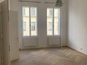 Stilvolle Altbauwohnung ca.107m² mit Balkon in Toplage...