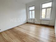 Stilvolle Altbauwohnung mit 5 Zimmern – Licht & Charme...