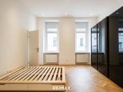 Stilvolle Altbauwohnung mit Balkon in begehrter Lage des...
