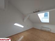 Stilvolle Dachterrassenwohnung mit Klimaanlage & Charme