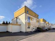 Stilvolle Doppelhaushälfte in begehrter Lage von Köln...