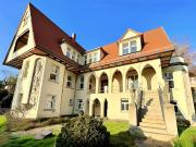 Stilvolle Gartenwohnung in denkmalgeschützter Villa mit...