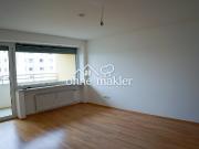 Stilvolle, gepflegte 3 Zimmer Wohnung mit Balkon in...