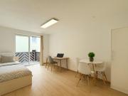 Stilvolle, helle Wohnung auf Zeit in Pasing mit Balkon