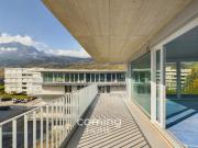 Stilvolle Loftwohnung mit offenem Grundriss und urbanem...