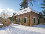 Stilvolle Haushälfte in historischem Villen Ensemble...