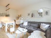 Stilvolle, modernisierte 2 Zimmer Wohnung mit Balkon im...